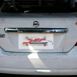 ตัดท้าย NISSAN TIDA