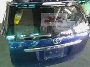 ฝาท้าย TOYOTA WISH โฉม 2