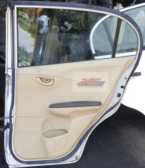ประตูหลัง ขวา HONDA Brio Amaze - Image 2