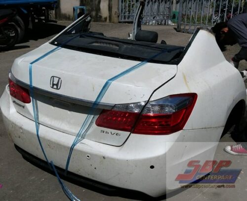 ท้ายตัด HONDA ACCORD 2012