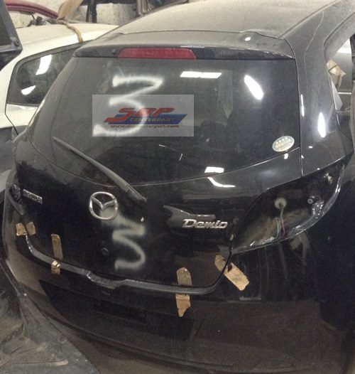 ตัดท้ายติดหลังคา MAZDA 2 5ประตู - Image 2