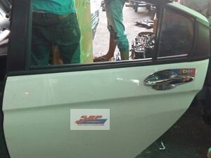 ประตูหลังซ้าย  HONDA  CITY  2014