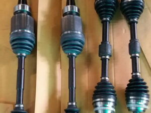 เพลาขับ ซ้าย/ขวา TOYOTA CAMRY 06-09