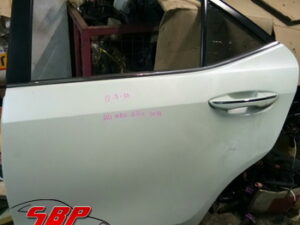 ประตูหลัง ซ้าย TOYOTA ALTIS 2014