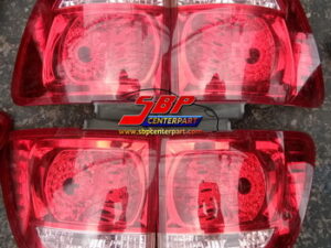 ไฟท้าย ซ้าย-ขวา TOYOTA Fortumer