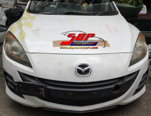 ตัดหัด MAZDA 3 2012