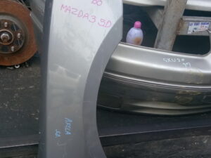 บังโคลนแก้มหน้า ซ้าย/ขวา  MAZDA 3 5D