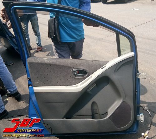 ประตูหน้า ซ้าย TOYOTA Yaris - Image 2