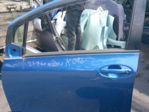 ประตูหน้า ซ้าย TOYOTA Yaris