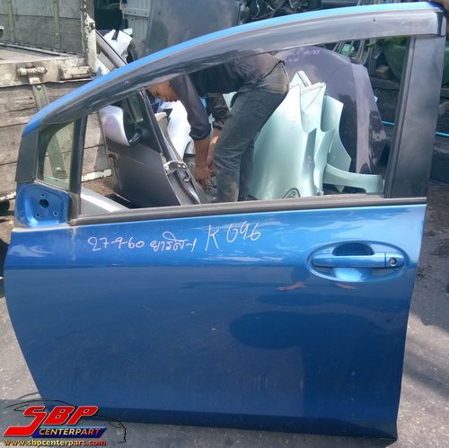 ประตูหน้า ซ้าย TOYOTA Yaris - Image 4