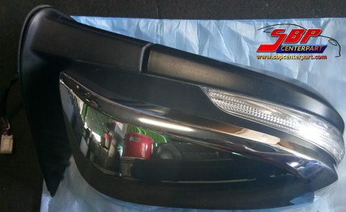 กระจกมองข้าง  TOYOTA  REVO