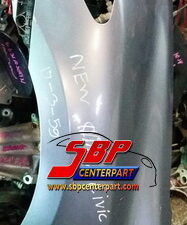 Alternative view of บังโคลนแก้มหน้า ซ้าย HONDA  CIVIC 06