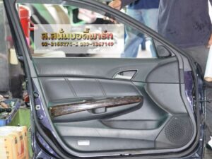 Alternative view of ประตูหน้า ซ้าย HONDA ACCORD  08