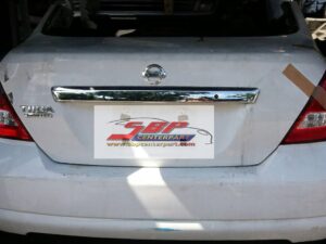 Alternative view of ตัดท้าย NISSAN TIDA