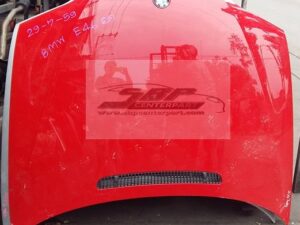 Alternative view of ฝากระโปรงหน้า BMW E46