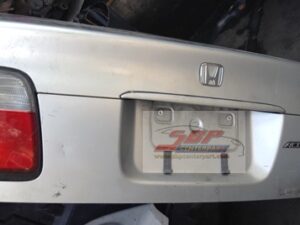 Alternative view of ฝากระโปรงหลัง/ฝาท้าย HONDA ACCORD 96