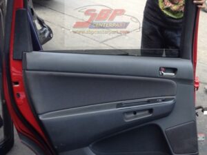 Alternative view of ประตูหลัง ซ้าย TOYOTA WISH