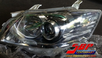 ไฟหน้า TOYOTA CAMRY 2011