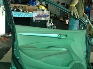 Alternative view of ประตูหน้า ซ้าย HONDA ALL  NEW  CITY  2014