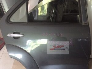 Alternative view of ประตูหลัง ขวา  TOYOTA FOUTUNER