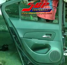 Alternative view of ประตูหลัง ซ้าย  CHEVROLET  CRUZE
