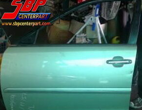 Alternative view of ประตูหน้า ซ้าย TOYOTA  CAMRY 03-05