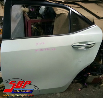 ประตูหลัง ซ้าย TOYOTA ALTIS 2014