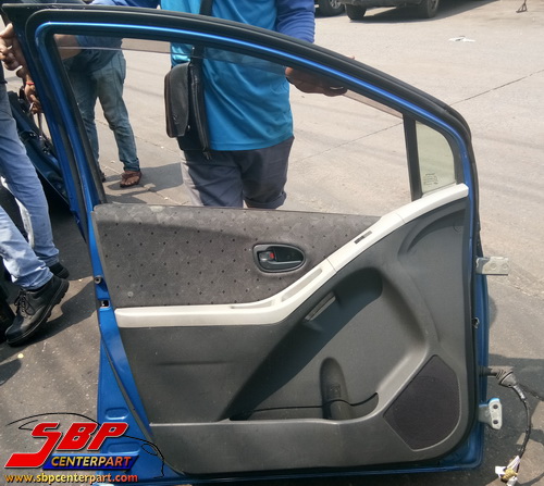ประตูหน้า ซ้าย TOYOTA Yaris - Image 3