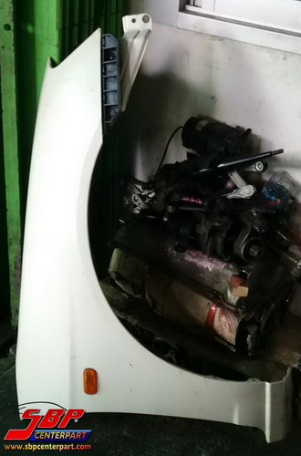บังโคลนแก้มหน้า ขวา HONDA CIVIC 01