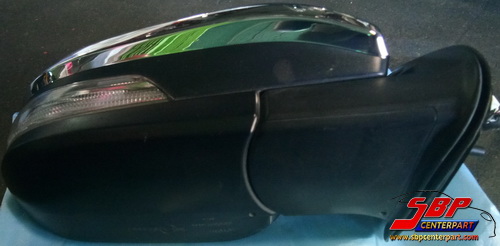 กระจกมองข้าง TOYOTA REVO - Image 3